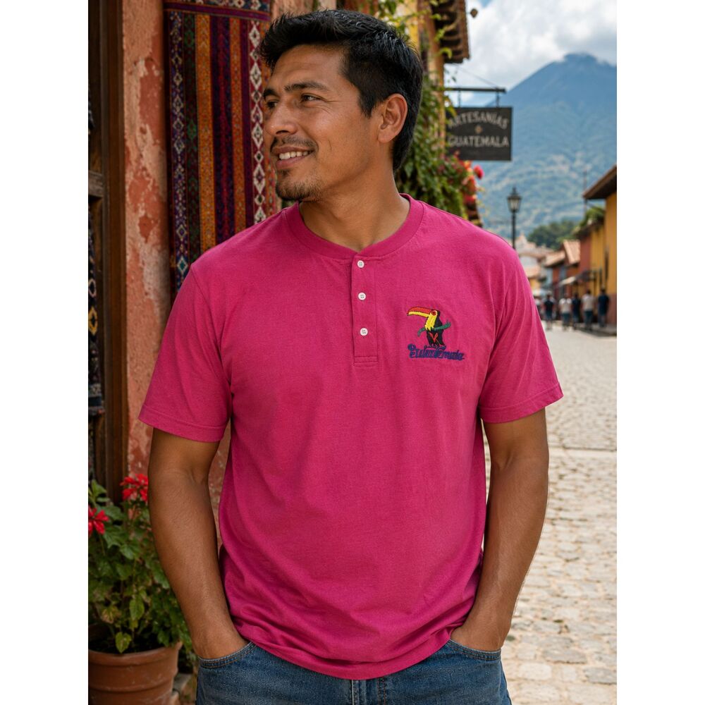 Vintage Guatemala Toucan Tropical Retro Embroidered T-Shirt Unisex Pink Size XL